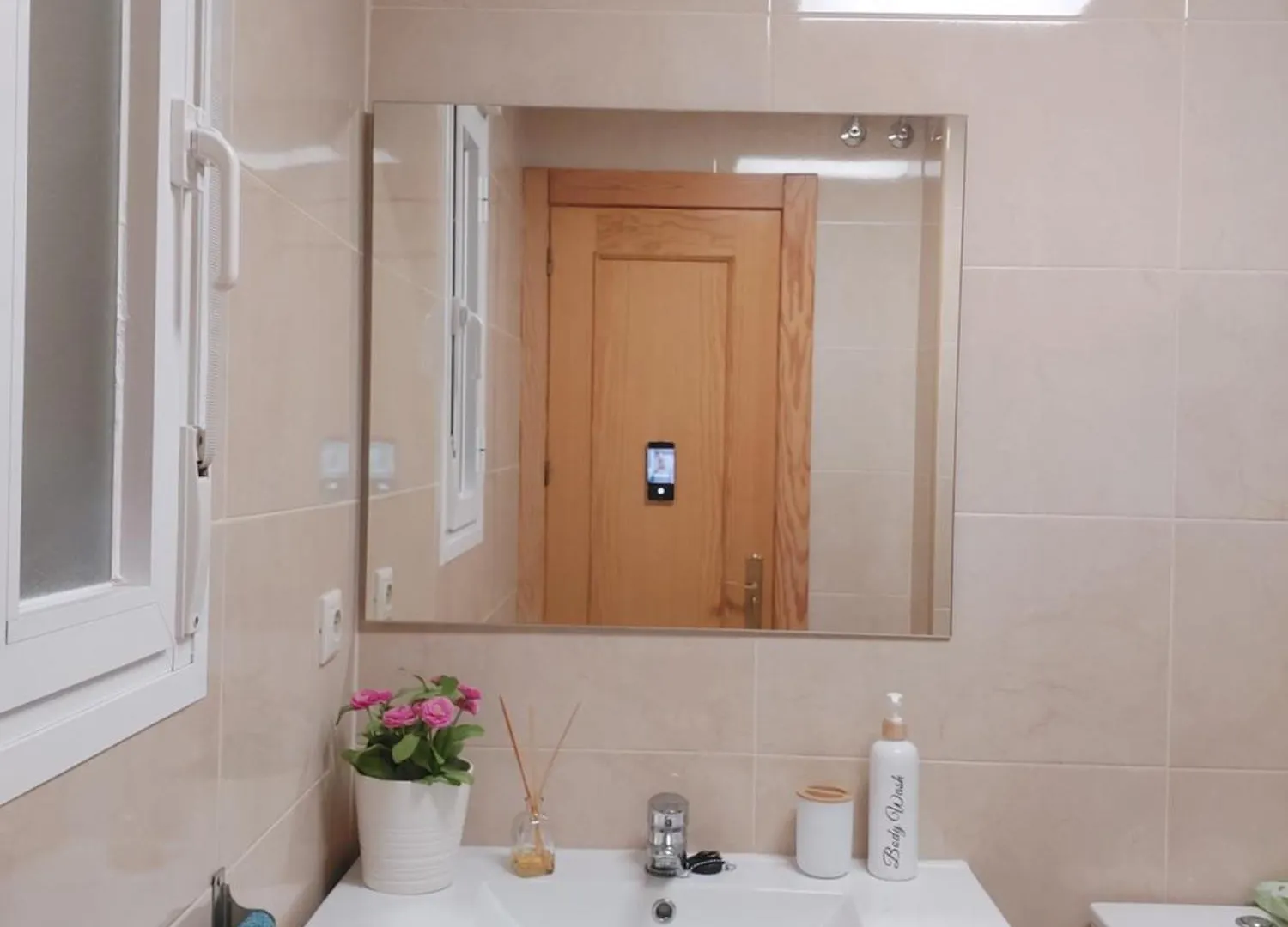 El Colibri Home فوينخيرولا إسبانيا